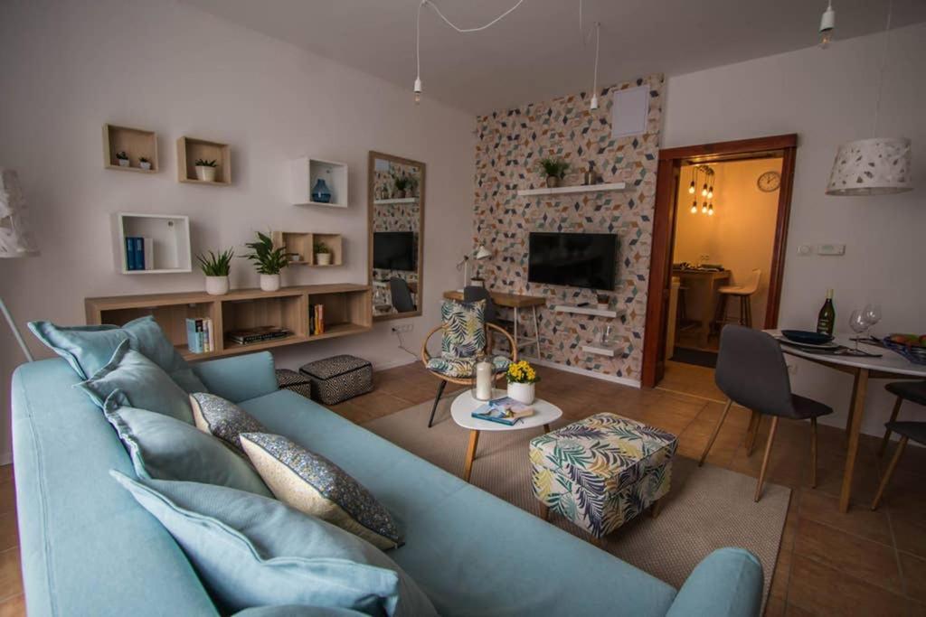 Teubel Apartman 2 Székesfehérvár Extérieur photo